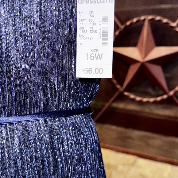 NWT DRESS BARN COLLECTION- size 16W - Picture 4 of 4